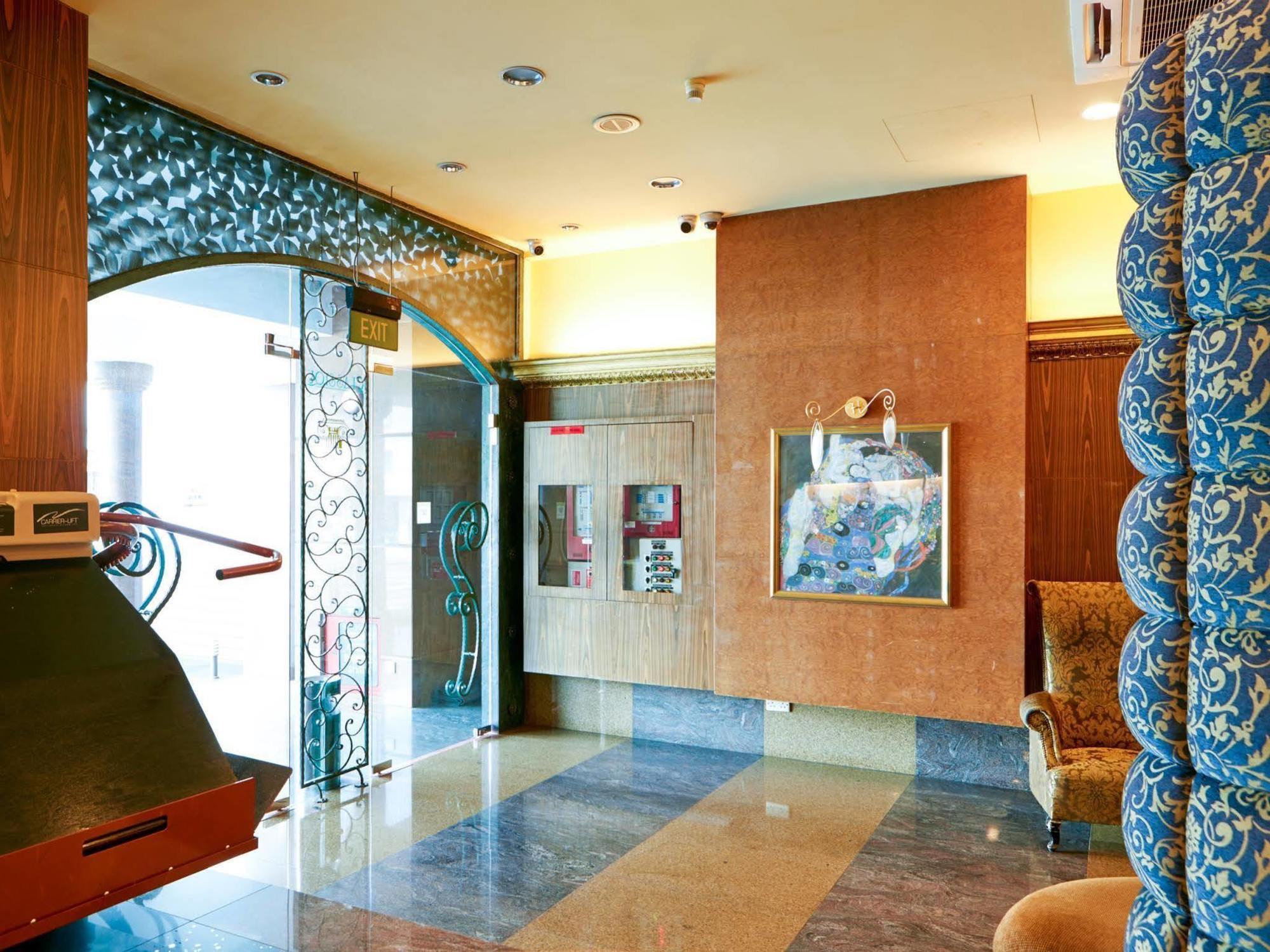 Classique Hotel Singapore Exterior photo