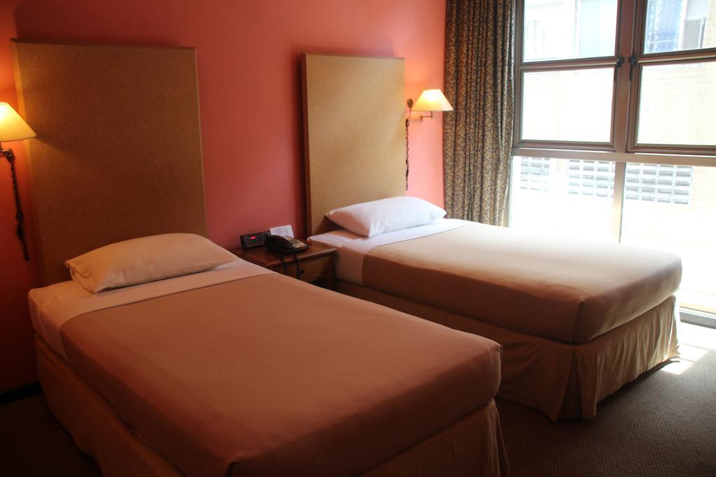Classique Hotel Singapore Room photo