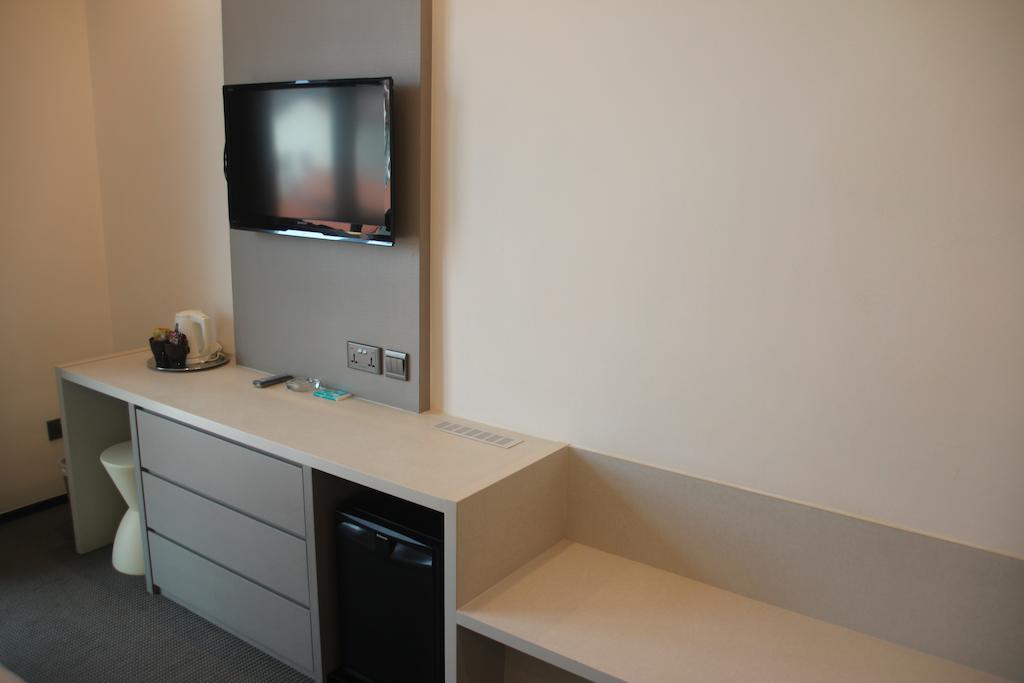 Classique Hotel Singapore Room photo